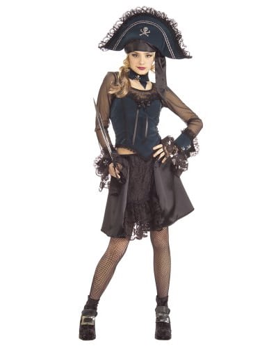Pirate Queen. Teen Costumes for Halloween.